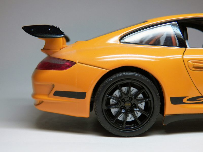 Illustration for article titled LaLD Car Week Teutonic Tuesday! Porsche GT3 RS